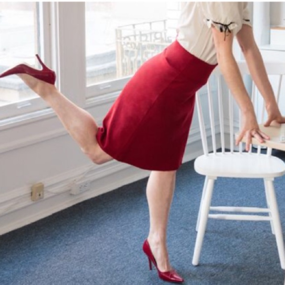 🧧BETABRAND🧧WORK-IT SKORT IN RED DAHLIA TWILL🧧